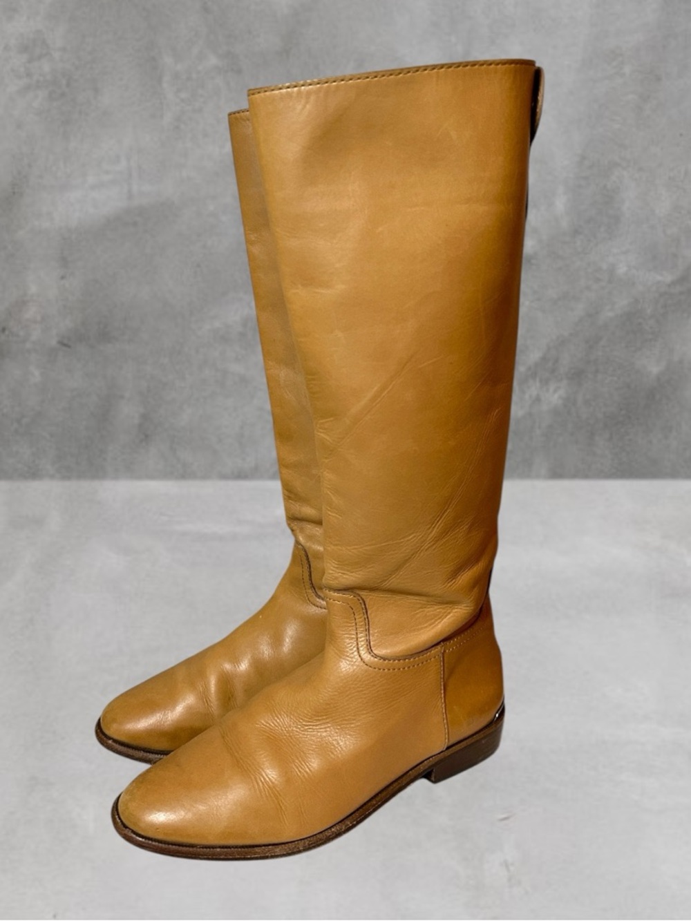 COACH TALL LEATHER EQUESTRIAN BOOTS 9B